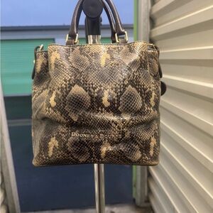 Dooney & Bourke mini Barlow bag